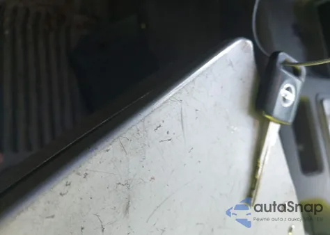 2005 Nissan Frontier Se from USA, damaged, VIN 1N6AD06U65C400957